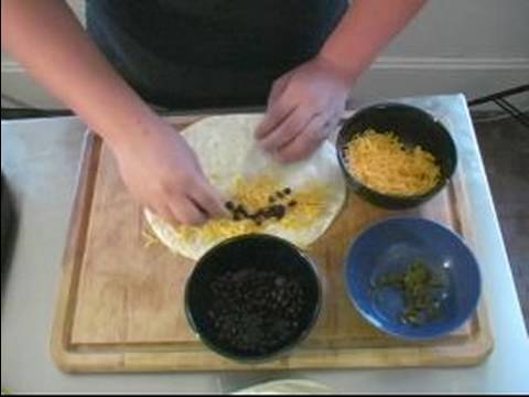 Barbecue Side Dish Recipes : Making Vegetarian Quesadillas