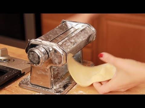 Homemade Fresh Pasta Dough Recipe – Laura Vitale – Laura in the Kitchen Episode 270