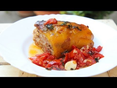 Nonna’s Stuffed Peppers Recipe – Laura Vitale – Laura in the Kitchen Episode 634