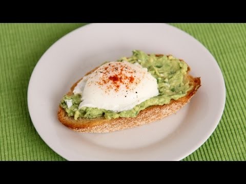 Avocado Toast with Poached Egg Recipe – Laura Vitale – Laura in the Kitchen Episode 596
