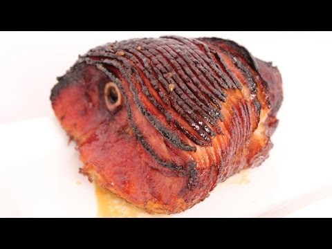 Honey Glazed Ham Recipe – Laura Vitale – Laura in the Kitchen Episode 556