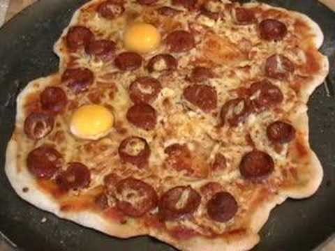 Sausage and Egg Pizza