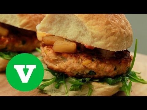 Salmon Burgers With Grilled Pineapple: Good Food Good Times S01E2/8