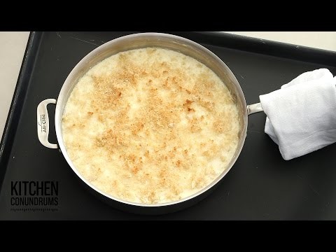 One-Pot Skillet Macaroni and Cheese – Kitchen Conundrums with Thomas Joseph