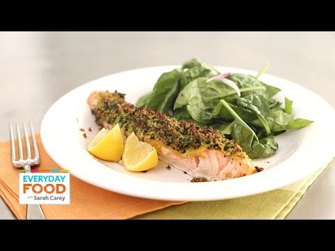 Herb-Crusted Salmon with Spinach Salad – Everyday Food with Sarah Carey
