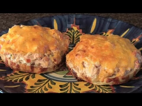 How to Make a Tuna Fish Patty Sandwich : Delicious Dishes