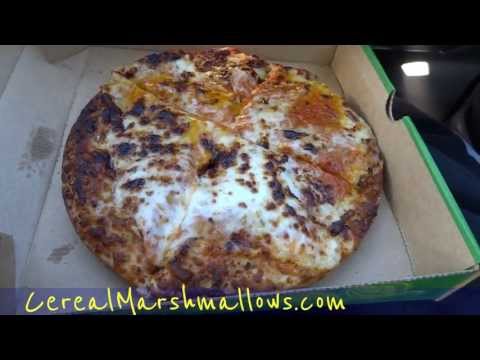 Subway Pizza Review WTF Subway’s New Pizzeria Fresh Baked Fast Food Cheese Pizzas Taste Test