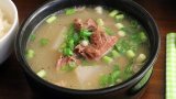 Ox bone soup (Seolleongtang: 설렁탕)