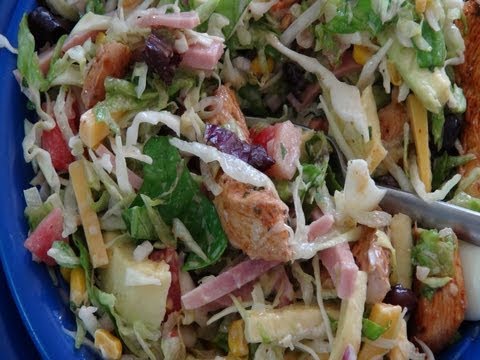 How to Make a Southwestern Chef Salad with Chipotle Chicken