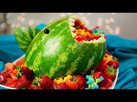 How to Make a Watermelon Shark Fruit Salad!
