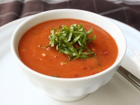 Gazpacho Recipe – Cold Tomato Cucumber Pepper Soup