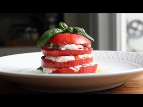 Tomato & Mozzarella Salad with Burrata Cheese – How to Make the World’s Sexiest Caprese Salad