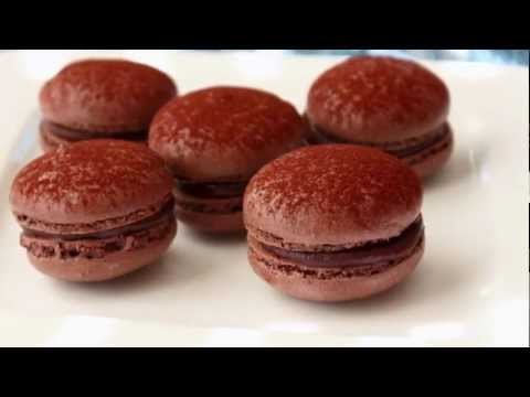 Dark Chocolate Macarons – French Macaron Recipe – Meringue Cookies