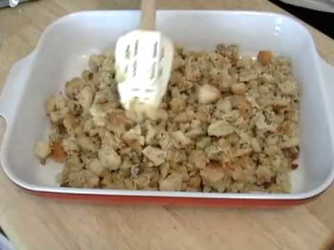 Pecan and Apricot Stuffing – Dressing Recipe
