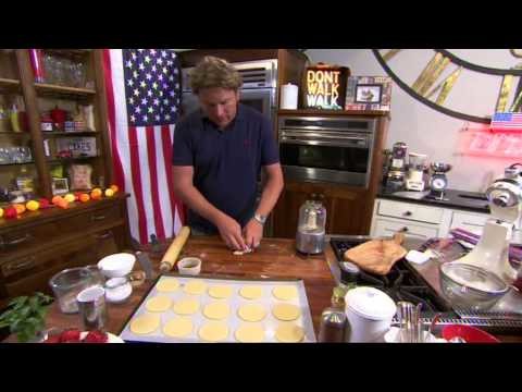 How to make strawberry shortbread