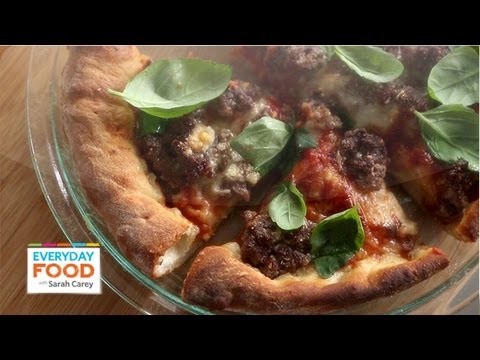 Deep-Dish Meatball Pizza – Everyday Food with Sarah Carey