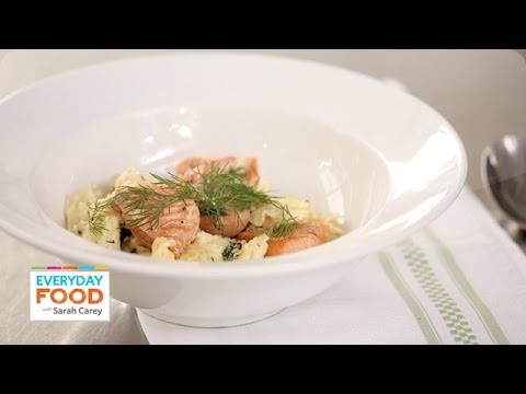Breakfast Salmon with Scrambled Eggs – Everyday Food with Sarah Carey