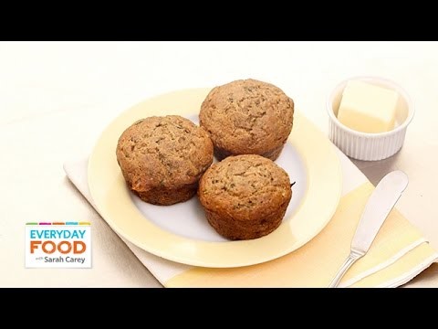 Zucchini-Banana Breakfast Muffin Recipe – Everyday Food with Sarah Carey