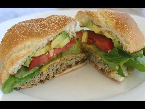 How To Make A Turkey Burger That’s Juicy And Flavorful – It’s Healthy Too!  By Rockin Robin