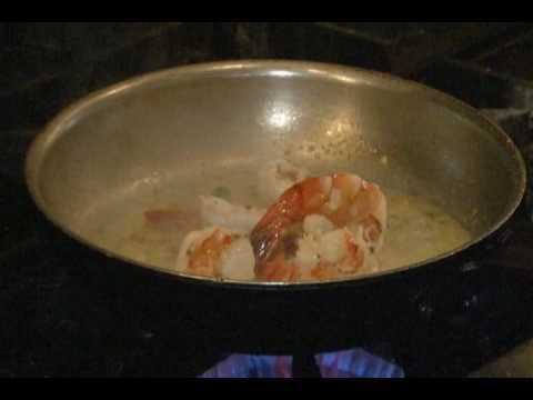 Cooking-How To Make Shrimp Scampi At This Las Vegas Italian Restaurant