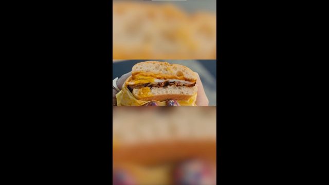 How to Make the Perfect Egg Sandwich (Birds of Prey)