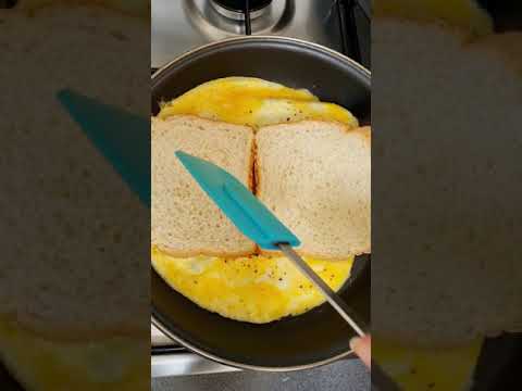 Breakfast Egg Sandwich Hack | One Pan Egg Toast | Healthy Egg sandwich #shorts